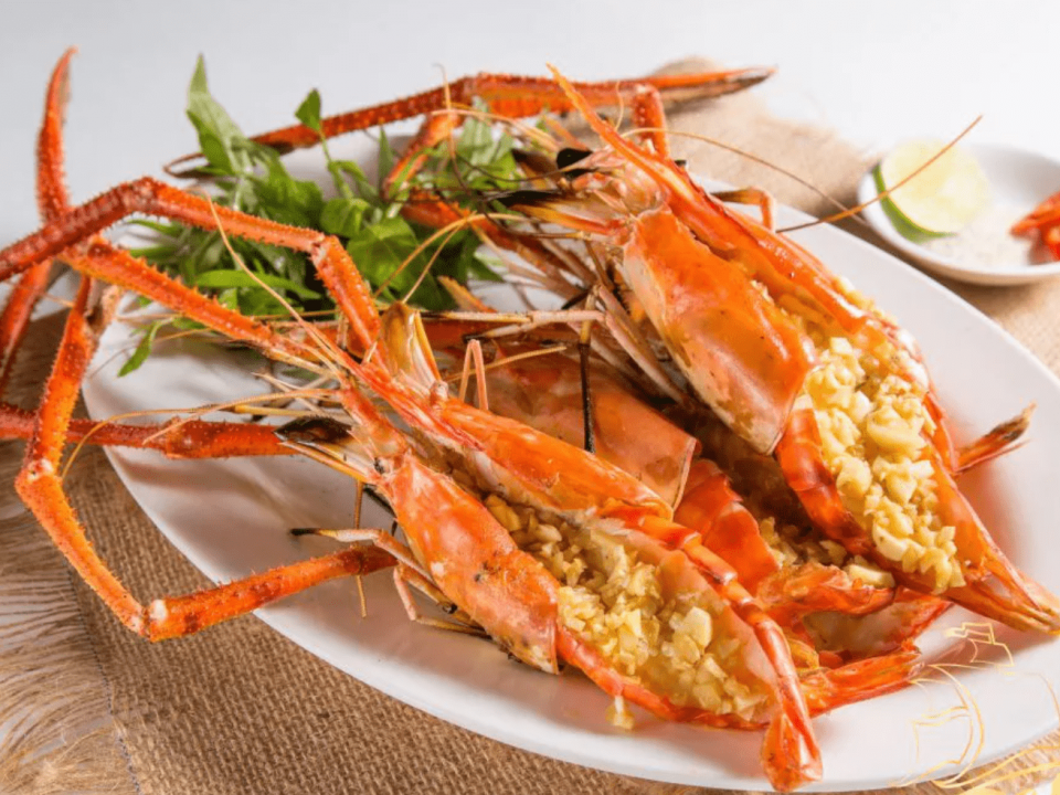 Grilled Crayfish with galic butter